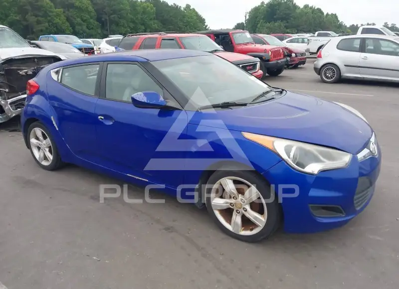 2012 Hyundai Veloster photo