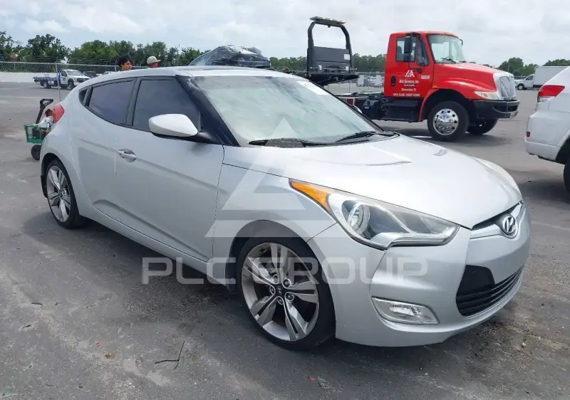2012 Hyundai Veloster фото
