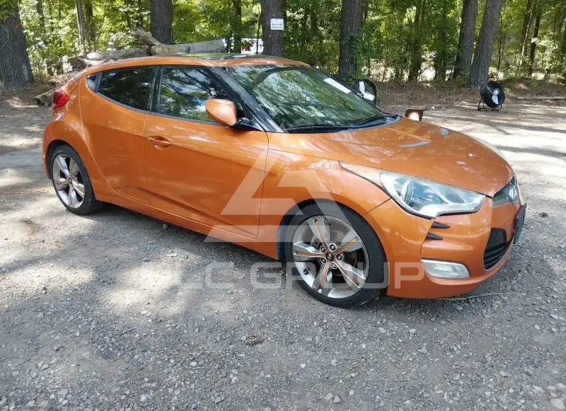 2012 Hyundai Veloster photo