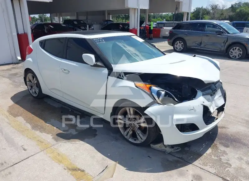 2012 Hyundai Veloster photo