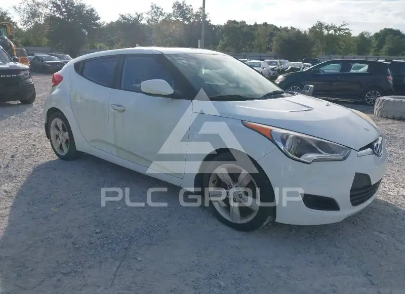 2012 Hyundai Veloster photo