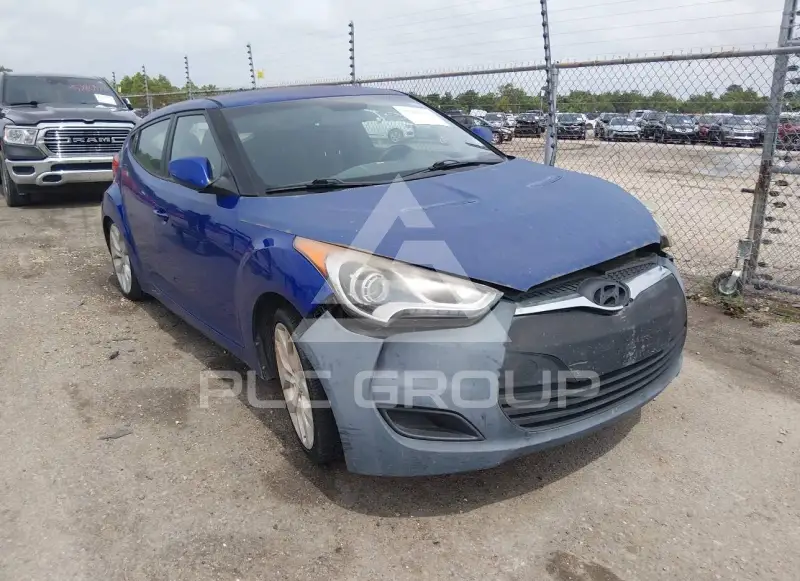 2012 Hyundai Veloster photo