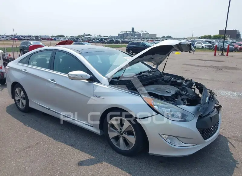 2012 Hyundai Sonata photo