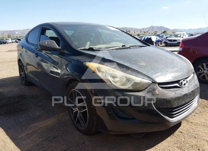 2012 Hyundai Elantra фото