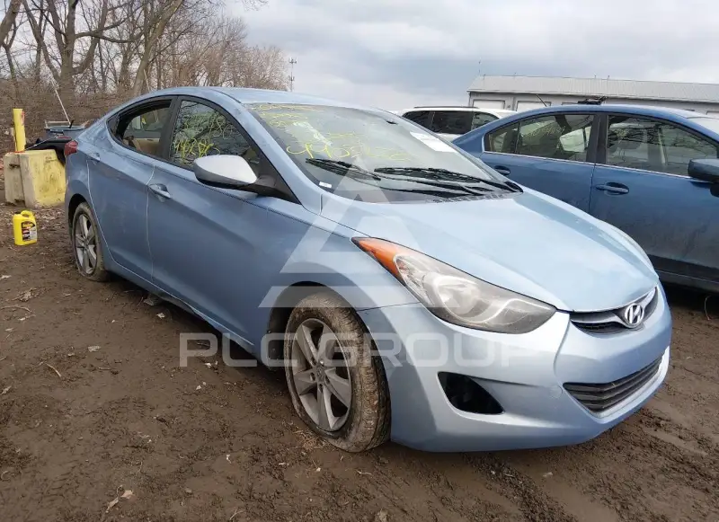 2012 Hyundai Elantra фото