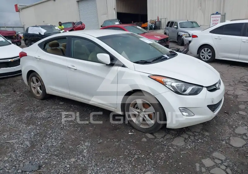 2012 Hyundai Elantra фото