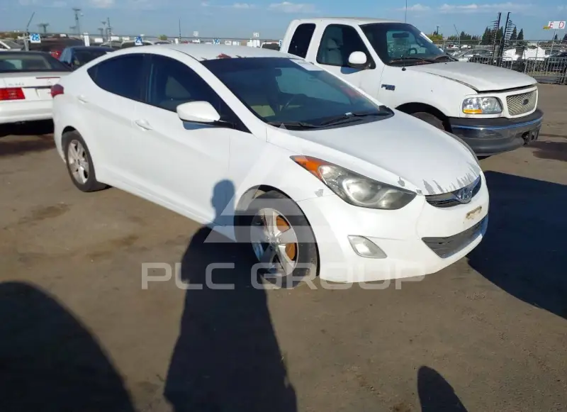 2012 Hyundai Elantra photo