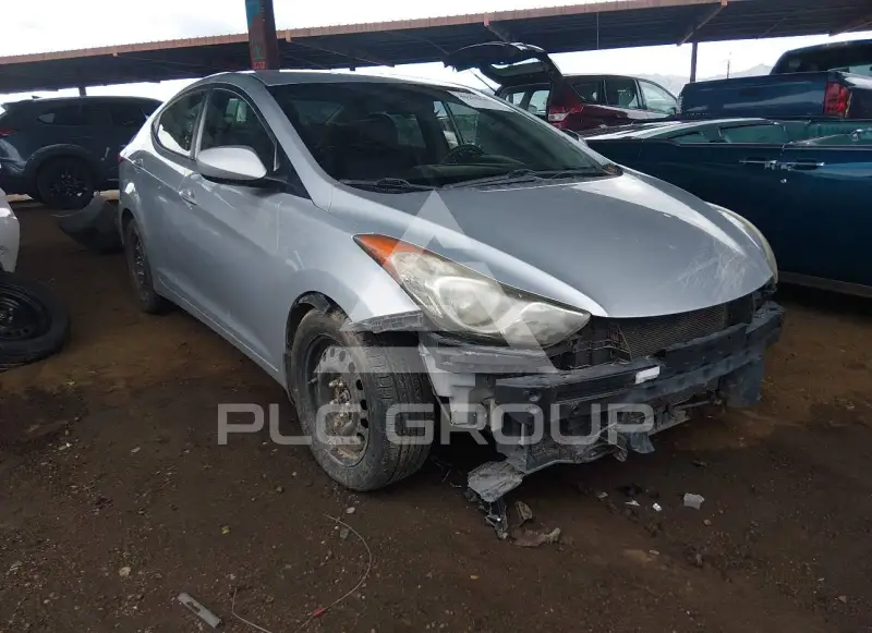 2012 Hyundai Elantra фото
