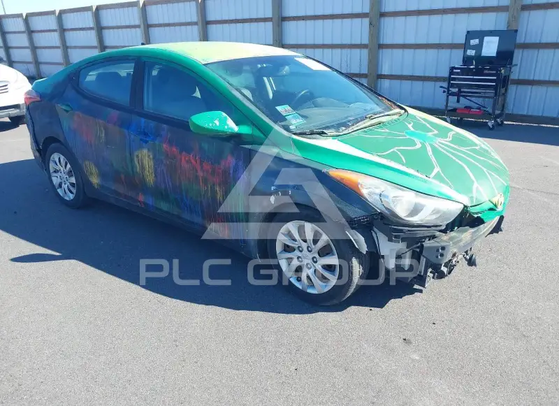2012 Hyundai Elantra фото