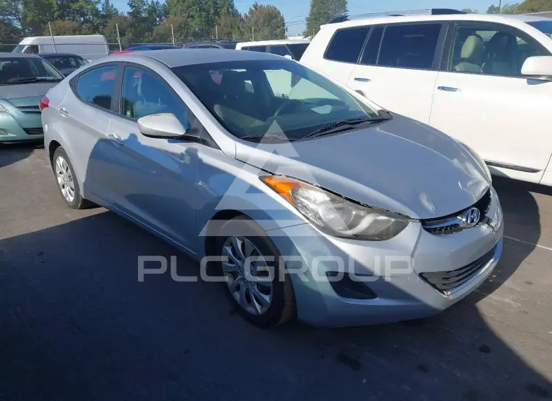 2012 Hyundai Elantra фото