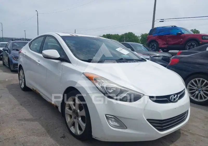 2012 Hyundai Elantra фото