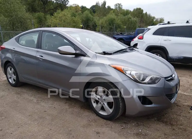 2012 Hyundai Elantra фото