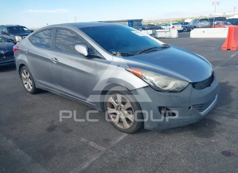 2012 Hyundai Elantra фото