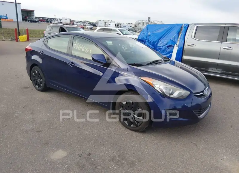 2012 Hyundai Elantra photo