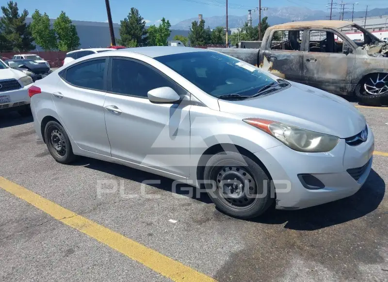 2012 Hyundai Elantra фото