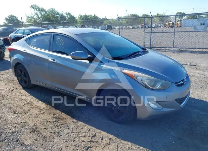 2012 Hyundai Elantra фото