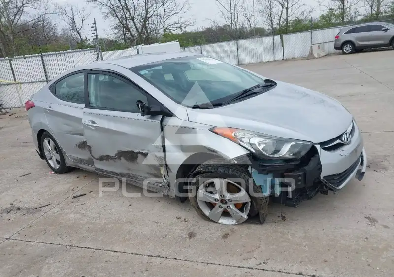 2012 Hyundai Elantra фото
