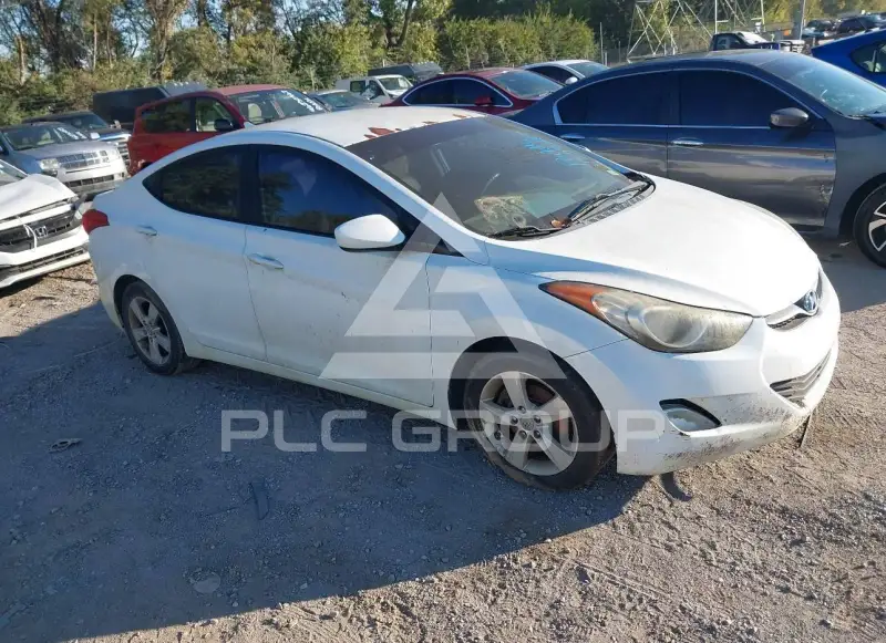 2012 Hyundai Elantra photo