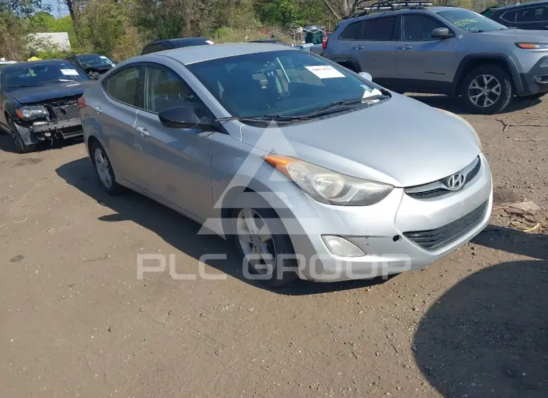 2012 Hyundai Elantra фото