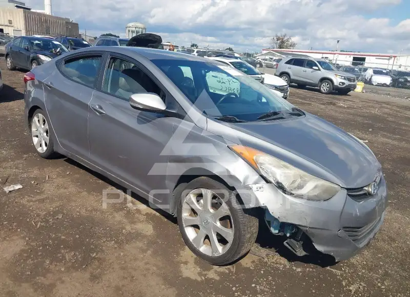 2012 Hyundai Elantra фото