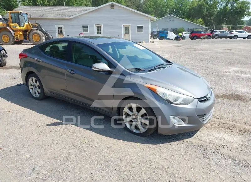 2012 Hyundai Elantra photo
