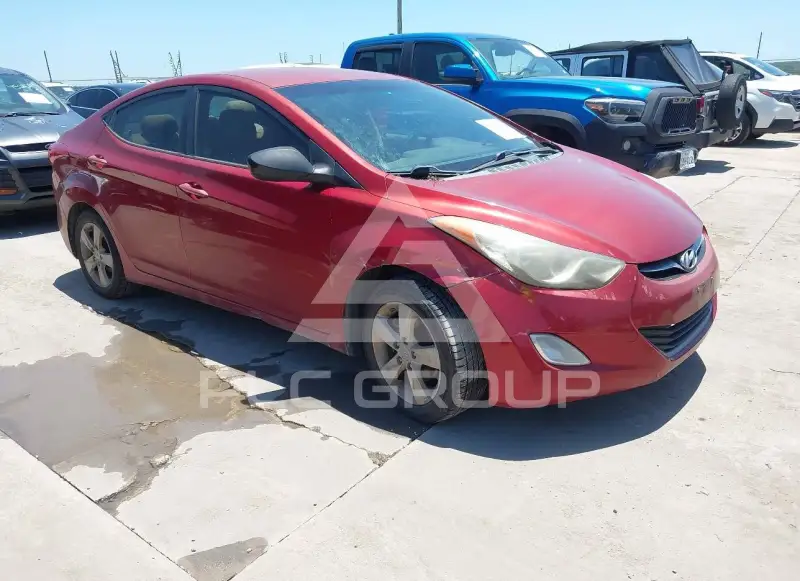 2012 Hyundai Elantra фото