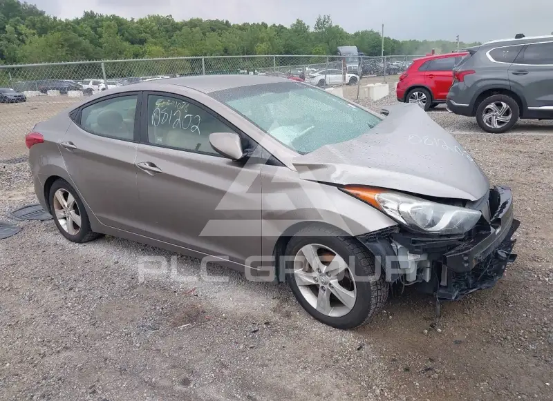 2012 Hyundai Elantra фото