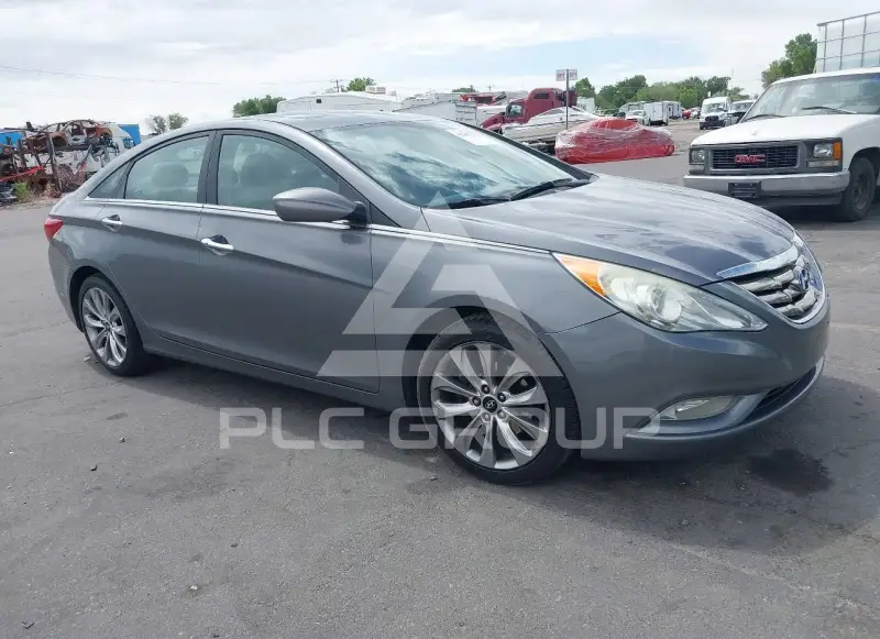 2012 Hyundai Sonata photo