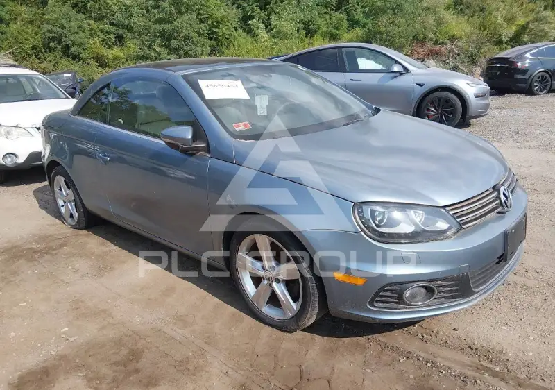 2012 Volkswagen EOS photo