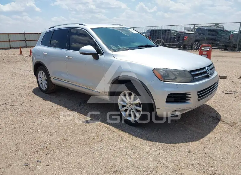 2012 Volkswagen Touareg фото