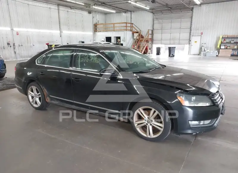 2012 Volkswagen Passat фото