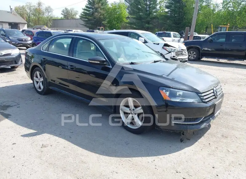 2012 Volkswagen Passat photo