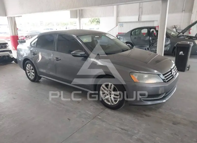 2012 Volkswagen Passat фото