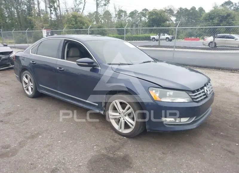 2012 Volkswagen Passat photo