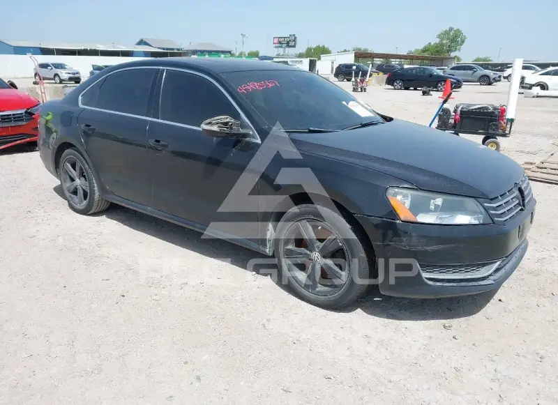 2012 Volkswagen Passat photo