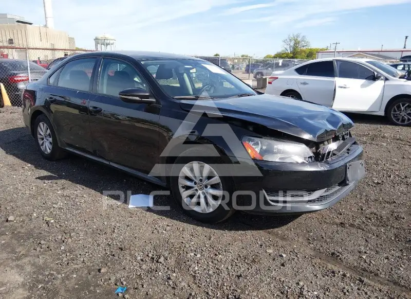 2012 Volkswagen Passat photo