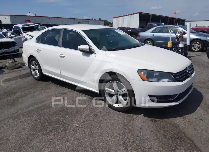 2012 Volkswagen Passat фото