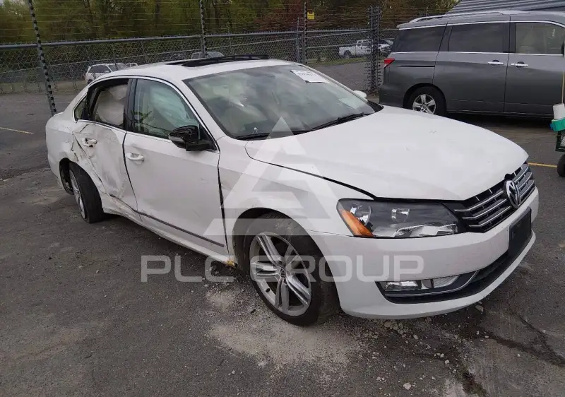 2012 Volkswagen Passat photo