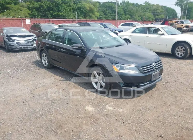 2012 Volkswagen Passat фото