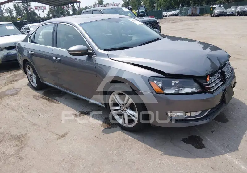 2012 Volkswagen Passat фото