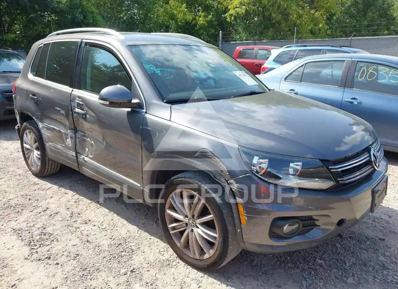 2012 Volkswagen Tiguan photo