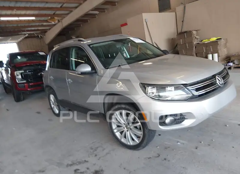 2012 Volkswagen Tiguan фото