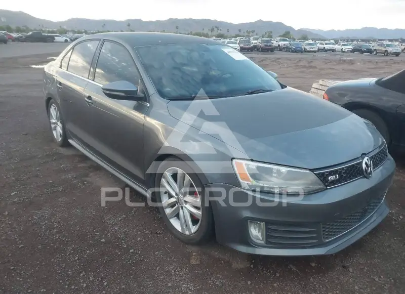 2012 Volkswagen Jetta photo