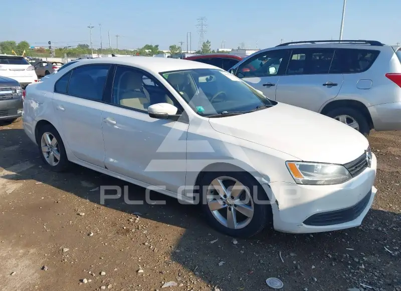 2012 Volkswagen Jetta photo