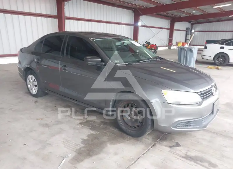 2012 Volkswagen Jetta photo