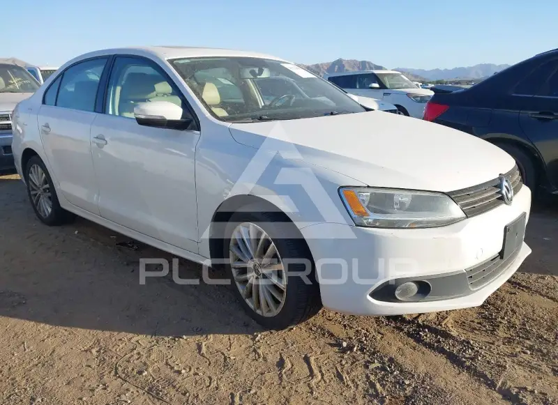 2012 Volkswagen Jetta фото