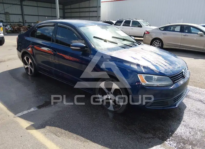 2012 Volkswagen Jetta photo