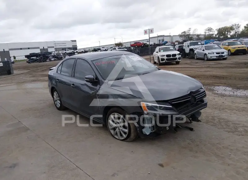 2012 Volkswagen Jetta photo
