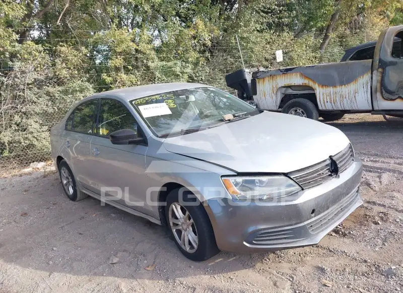 2012 Volkswagen Jetta photo