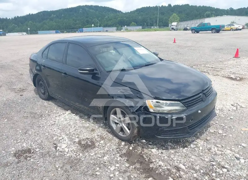 2012 Volkswagen Jetta photo